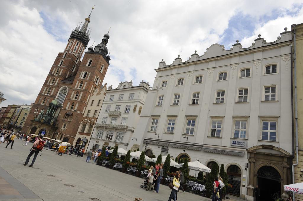 Apartments Rynek Glowny Cracóvia Exterior foto